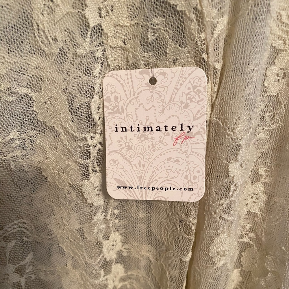 Free people skirt size XL . NWT!